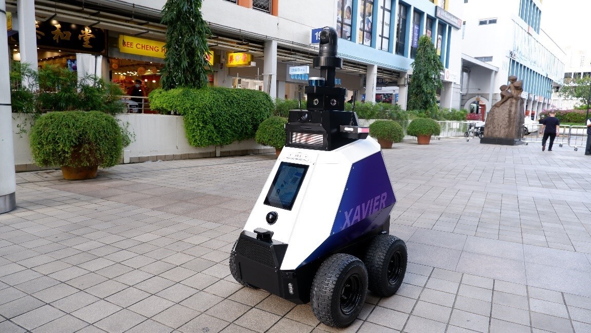 گشت زنی ربات ها برای کمک به انسان در سنگاپور