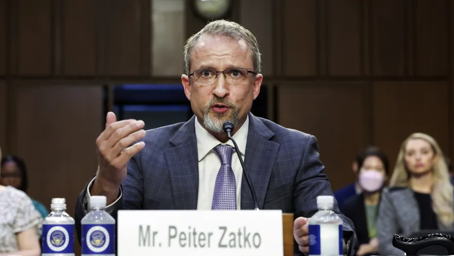 پیتر زاتکو توییتر یک دهه از استانداردهای امنیتی صنعت عقب‌تر است